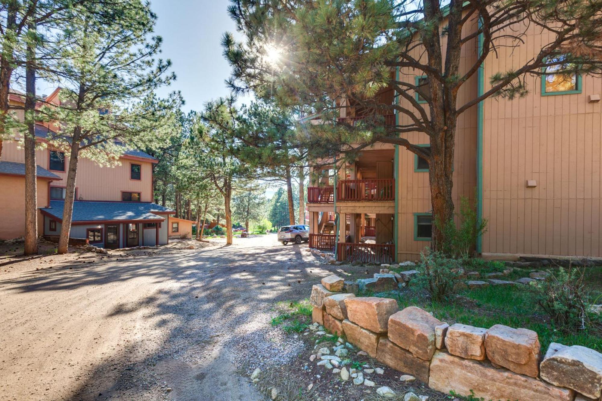 Angel Fire Studio With Fireplace, Walk To Resort! Exterior photo